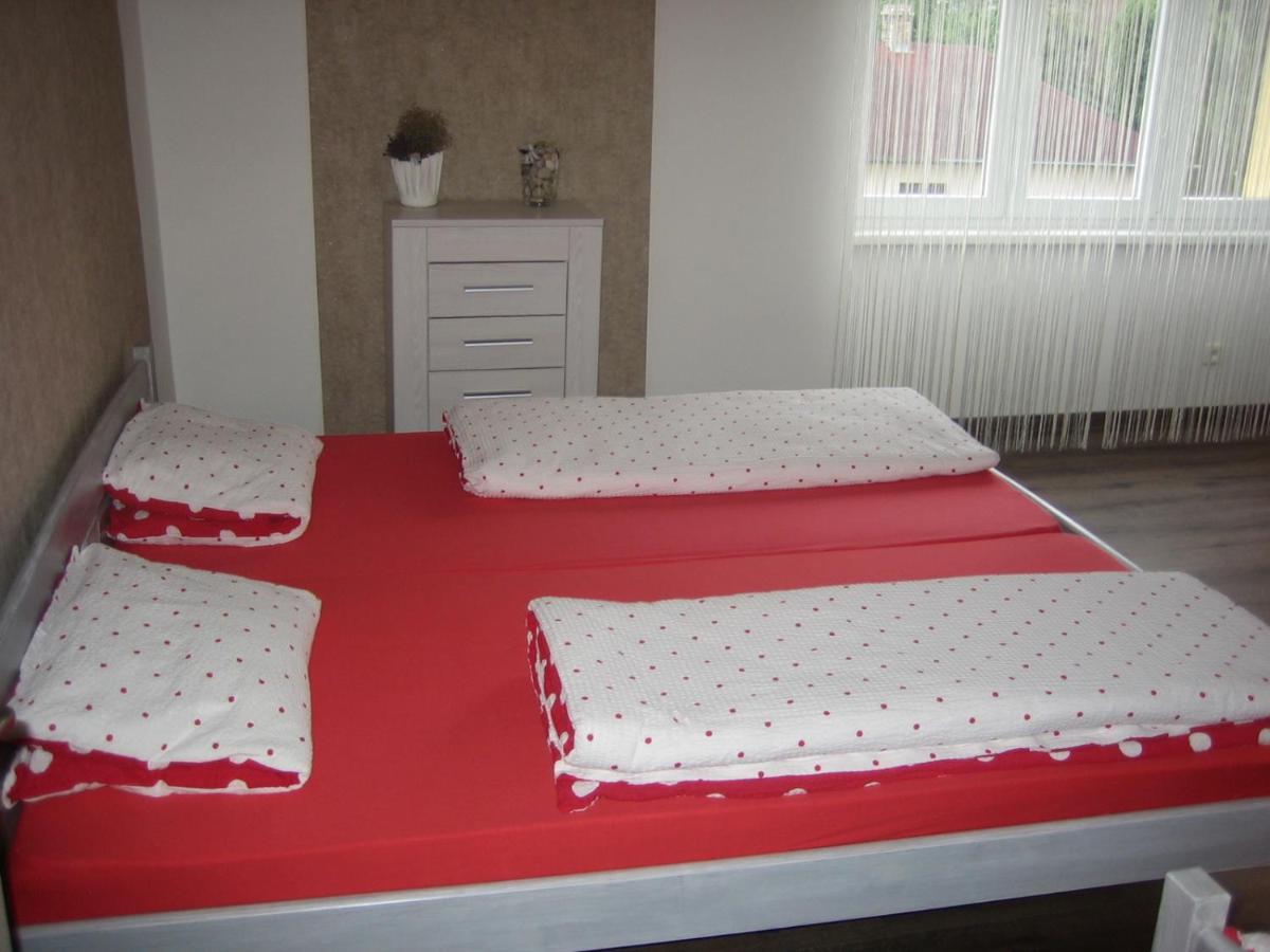 Apartmany Polepy Eksteriør billede