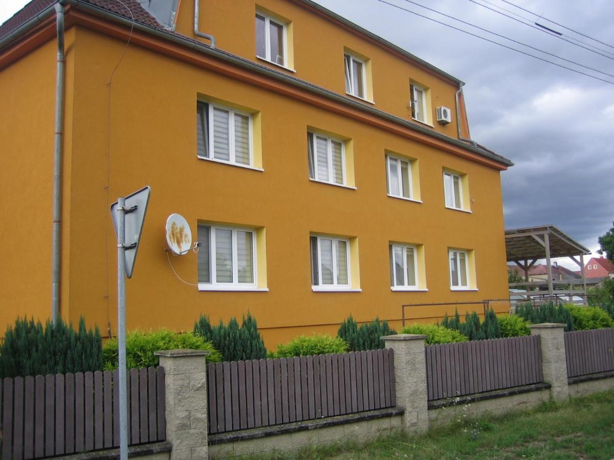 Apartmany Polepy Eksteriør billede