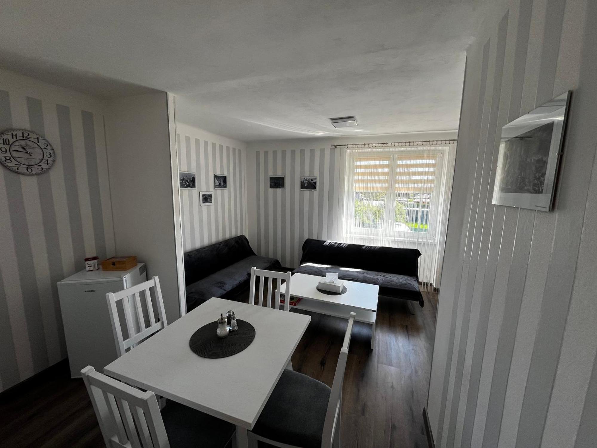 Apartmany Polepy Eksteriør billede